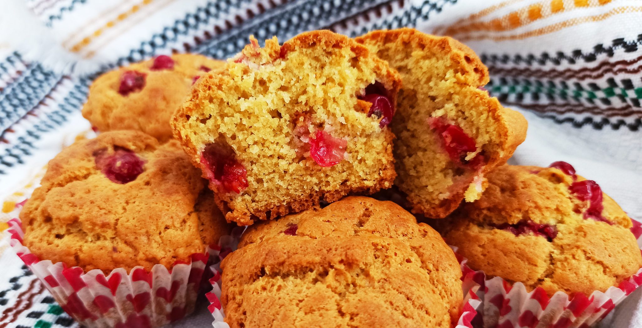 Briose cu coacaze rosii