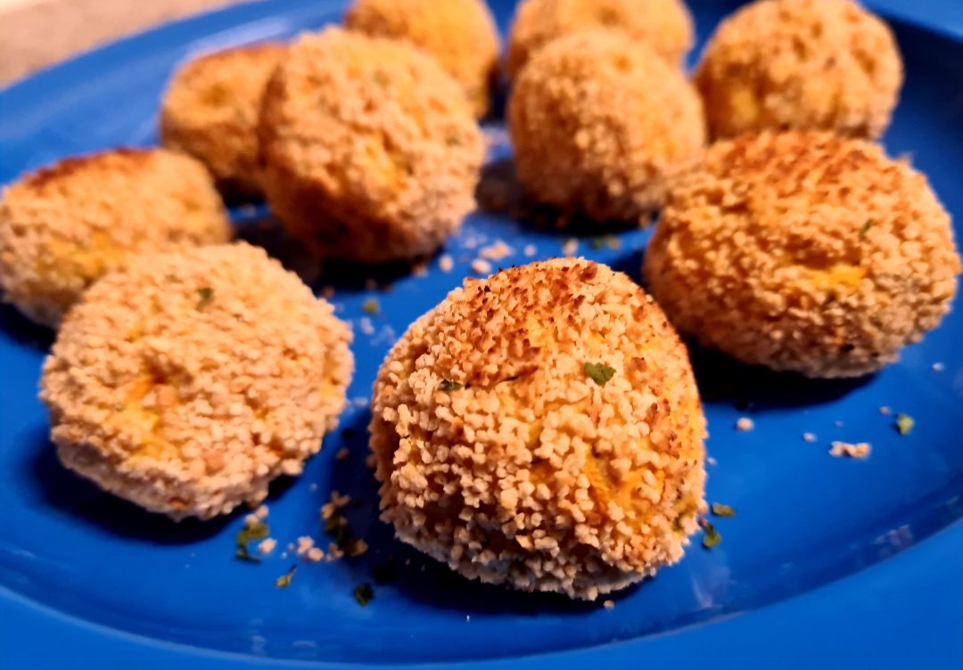 Crochete de morcov si cartof cu emmentaler