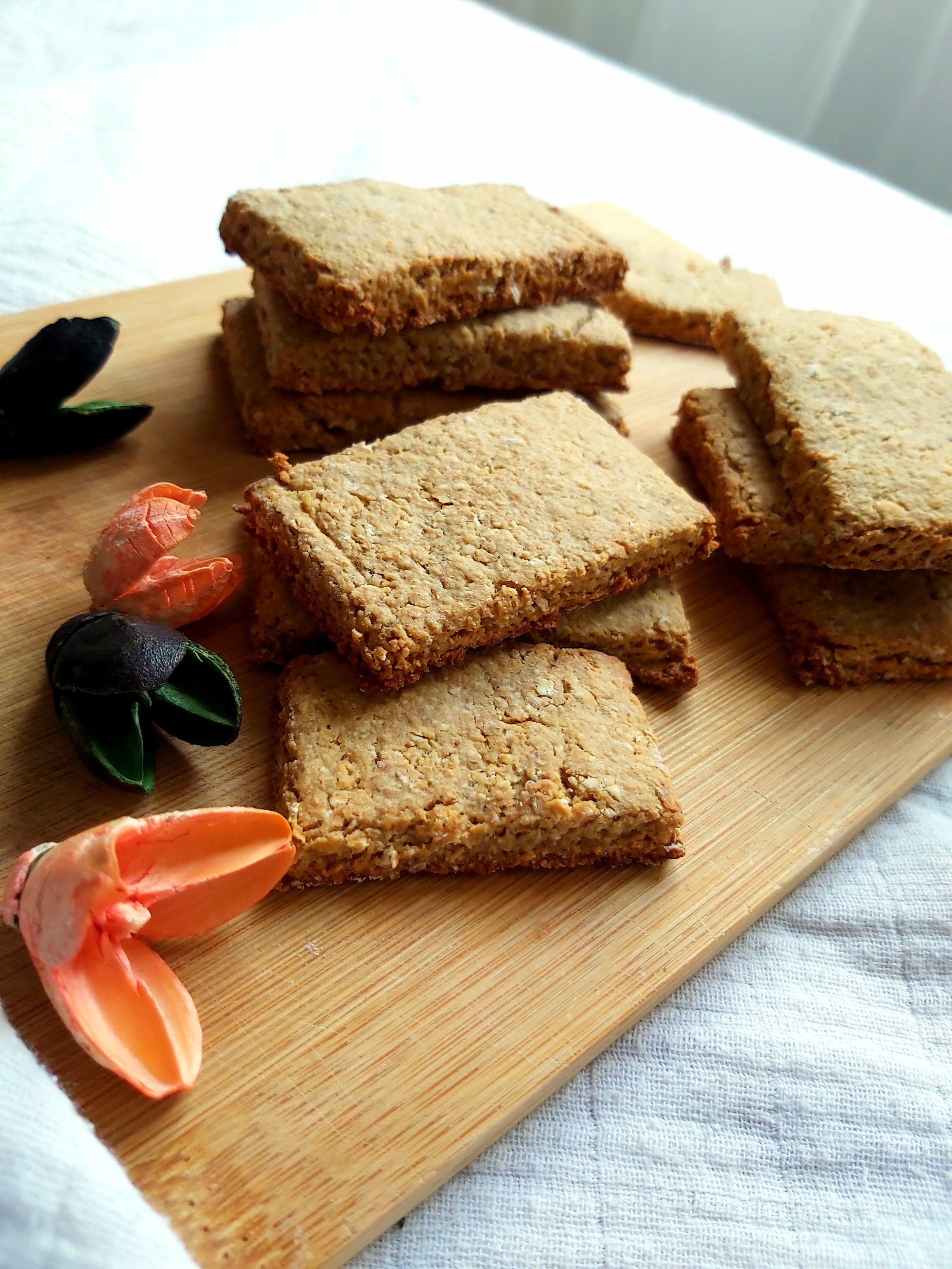 Batoane din fulgi de ovaz cu miere si nuca