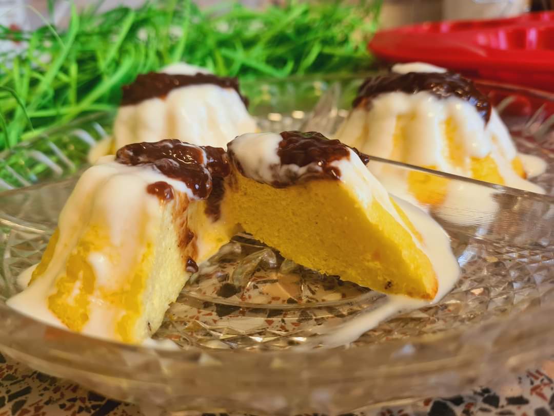 Papanasi cu branza de casa si iaurt