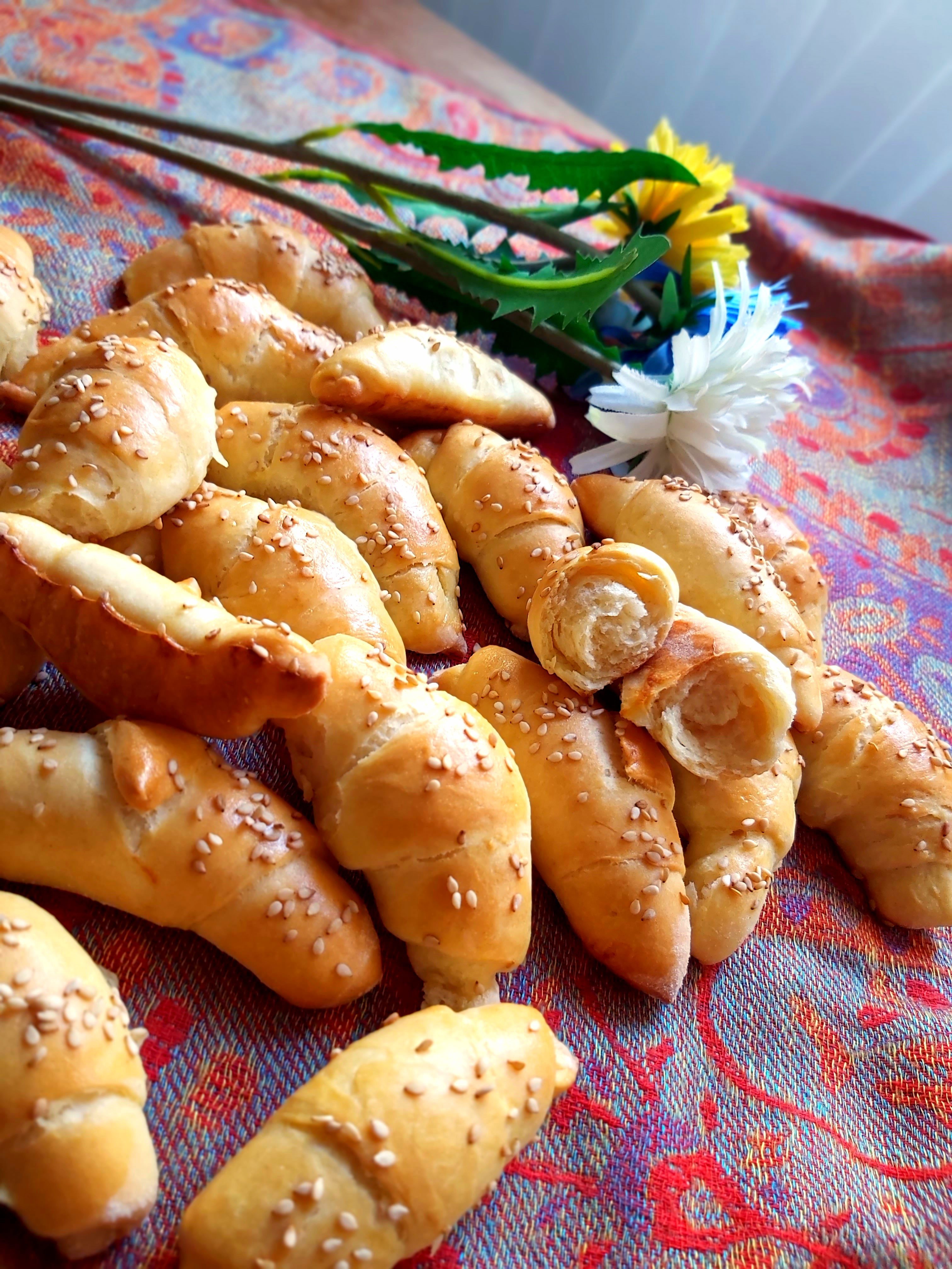 Croissante pufoase cu kefir