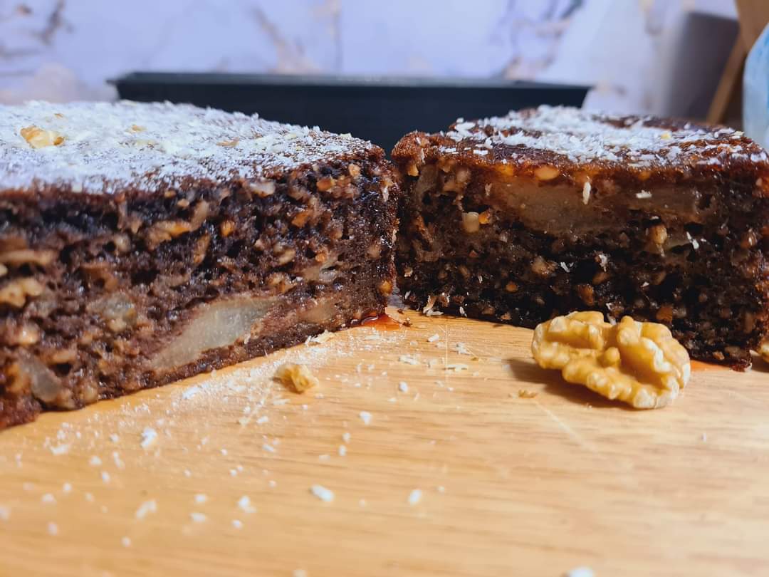 Chec de ciocolata cu pere