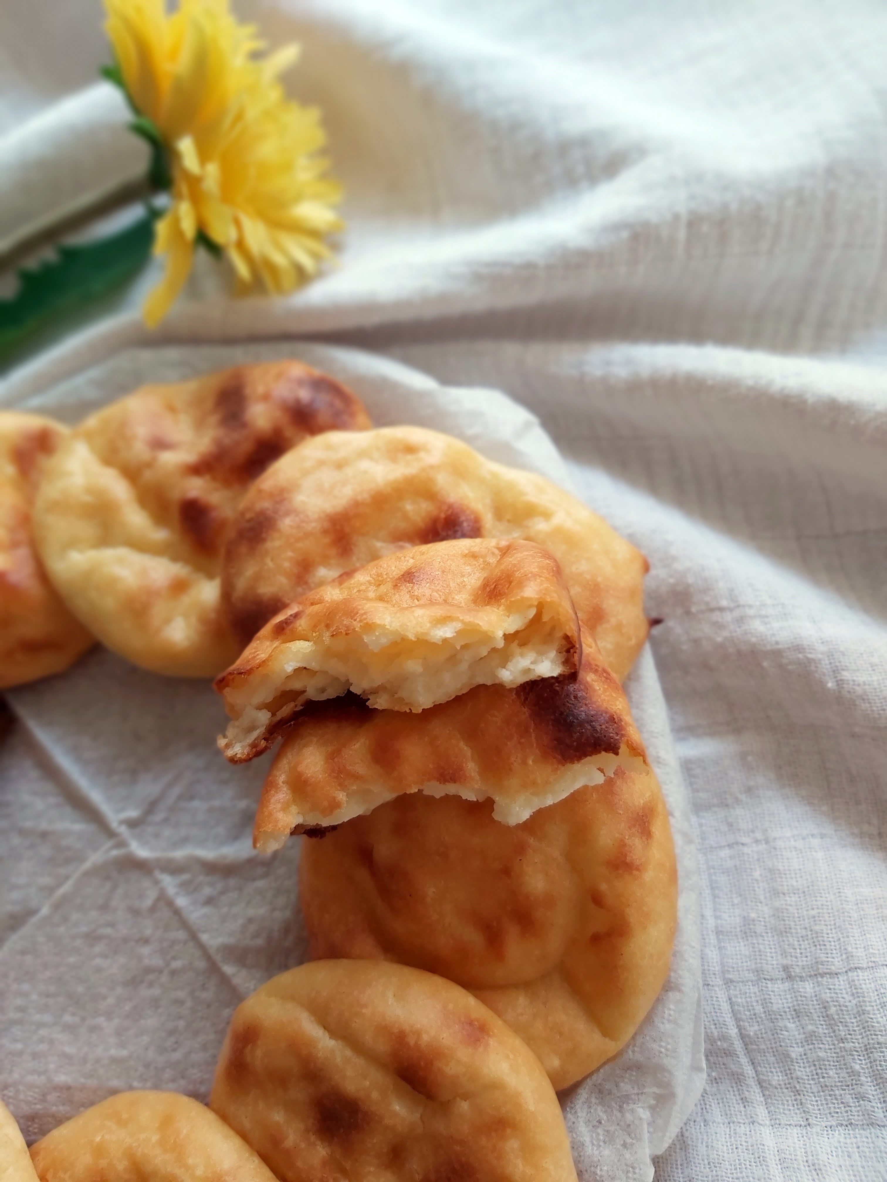 Gogosele pufoase cu branza