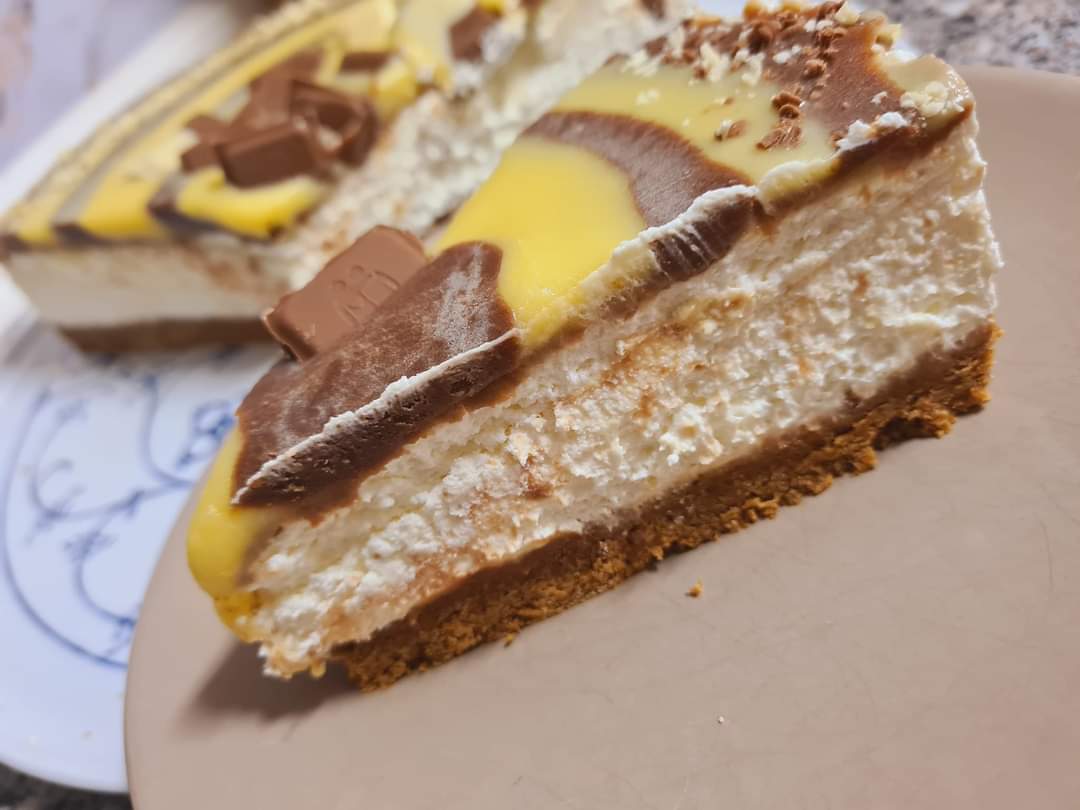 Cheescake cu glazura de ciocolata