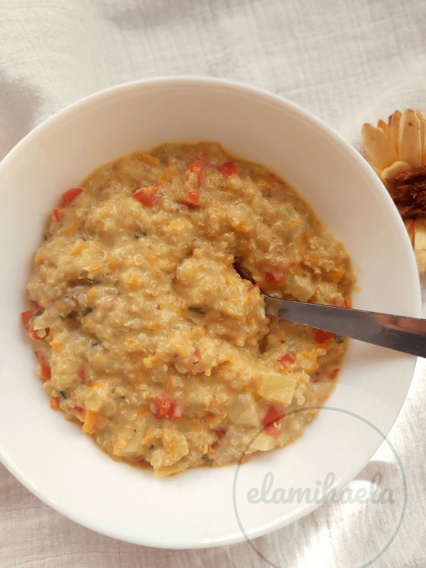 Pilaf de quinoa cu legume