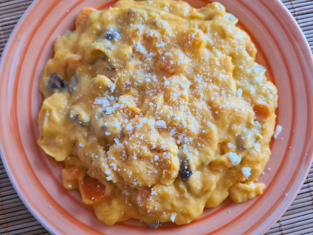 Legume la tigaie cu crema de dovleac