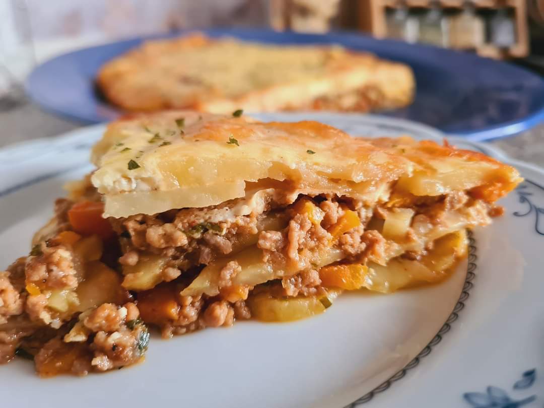 Musaca – cartofi cu carne tocata