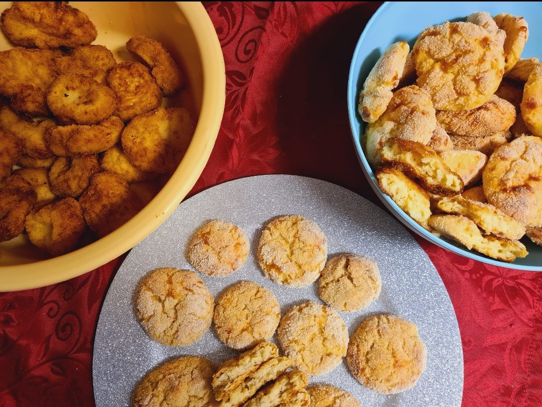 Crochete de cartofi cu cascaval si branza de burduf