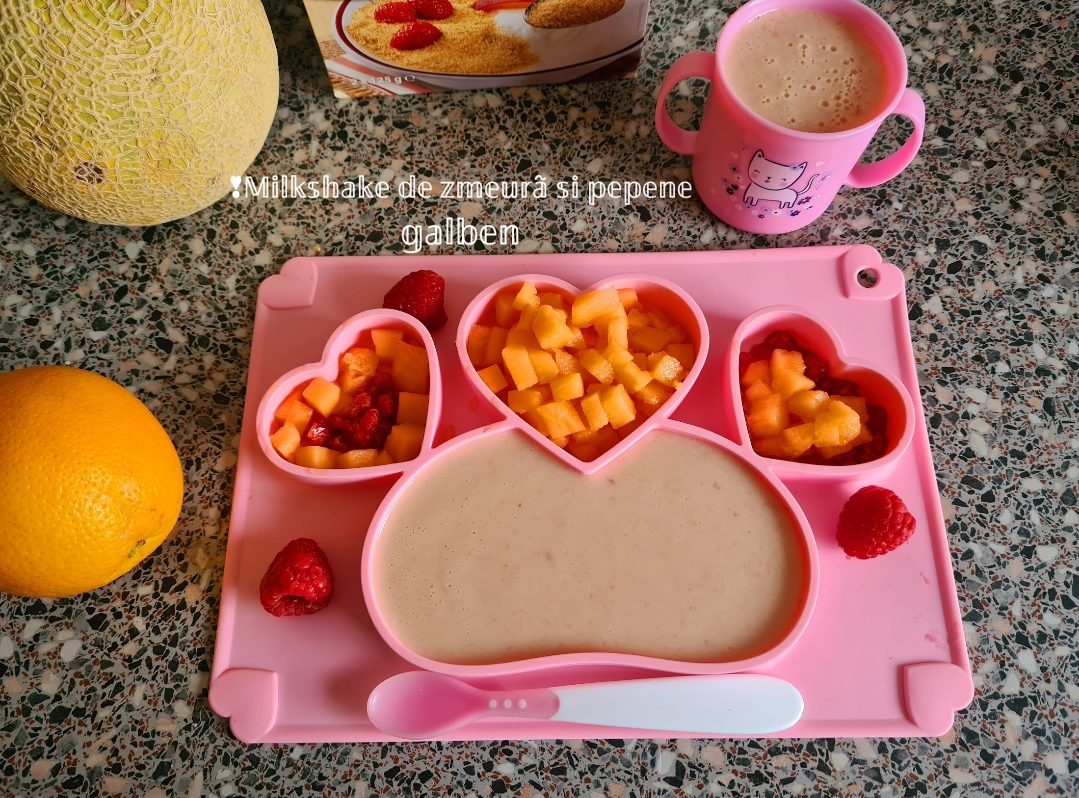 Milkshake de zmeura si pepene galben