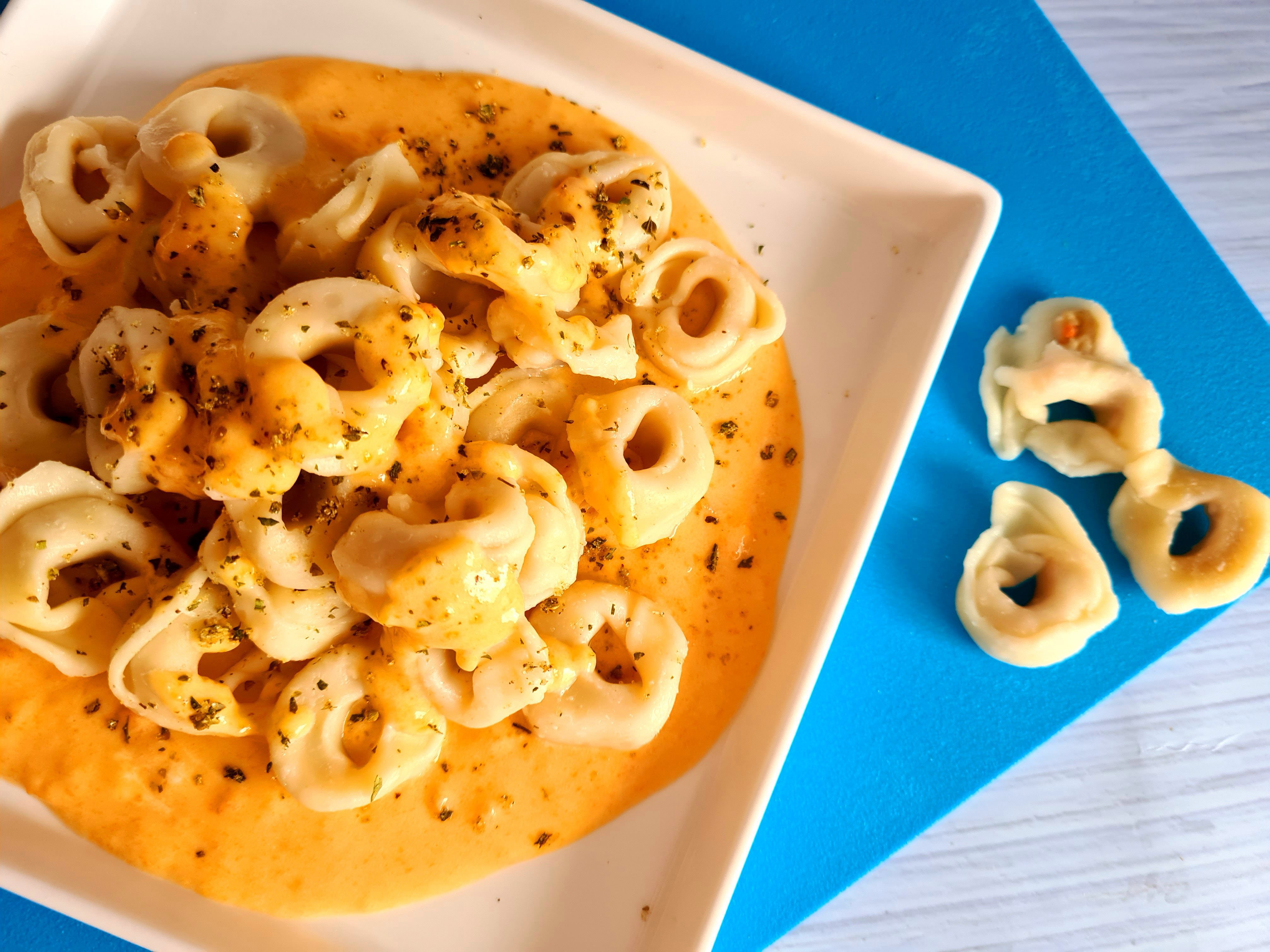 Tortellini cu crema de cartof dulce