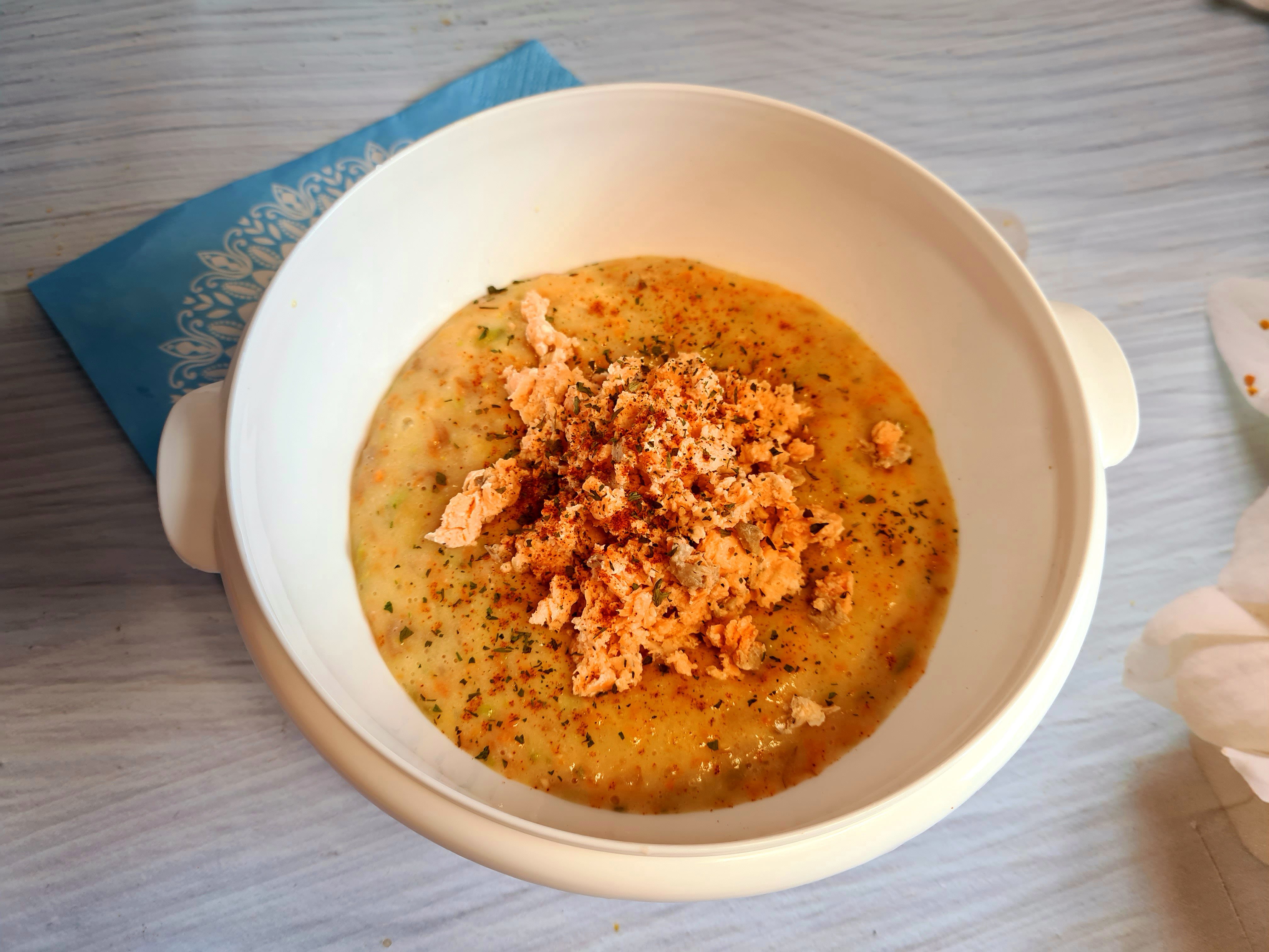 Crema de legume cu somon
