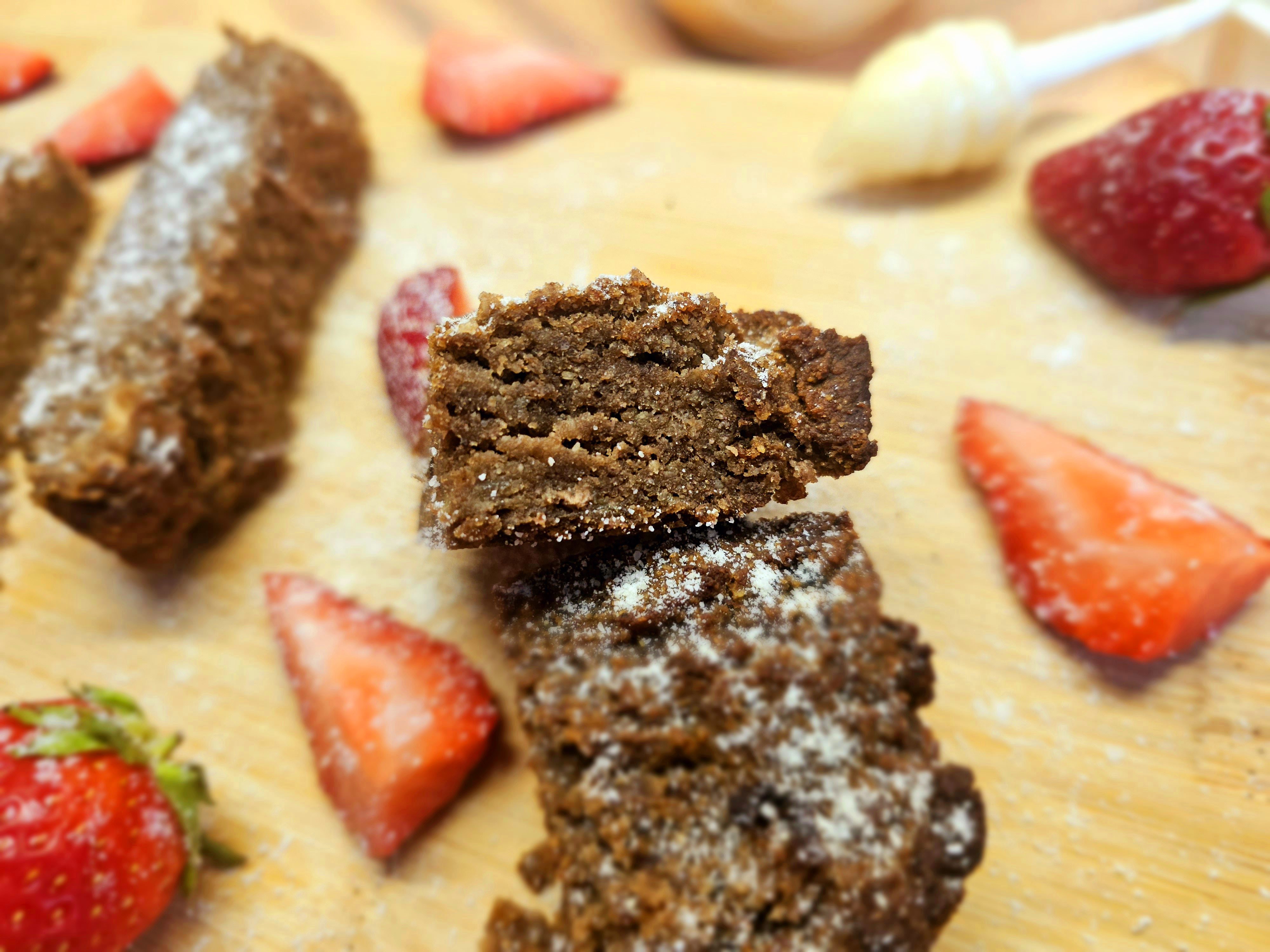 Brownie de cocos cu alune