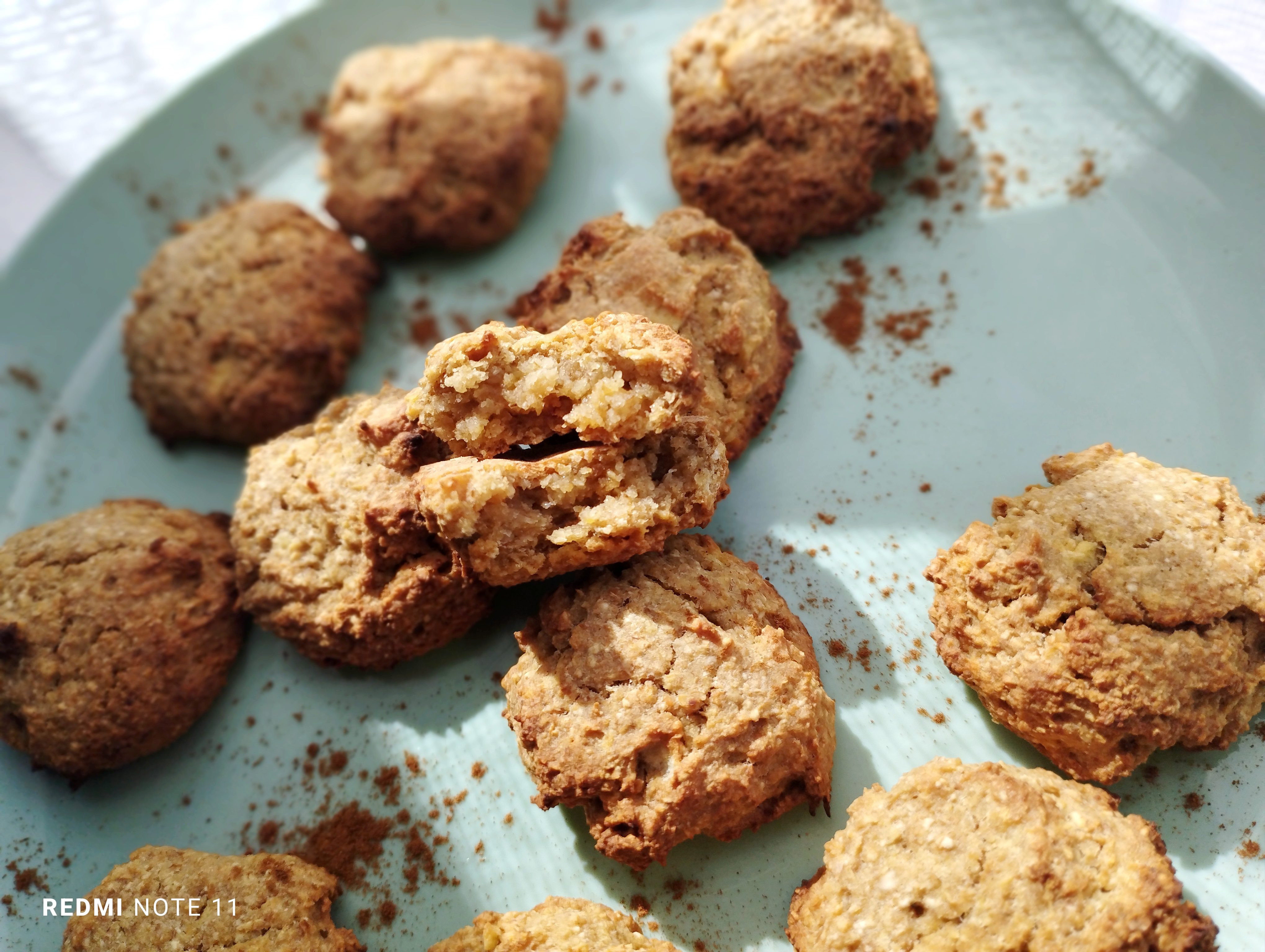 Biscuiti cu ovaz si mere