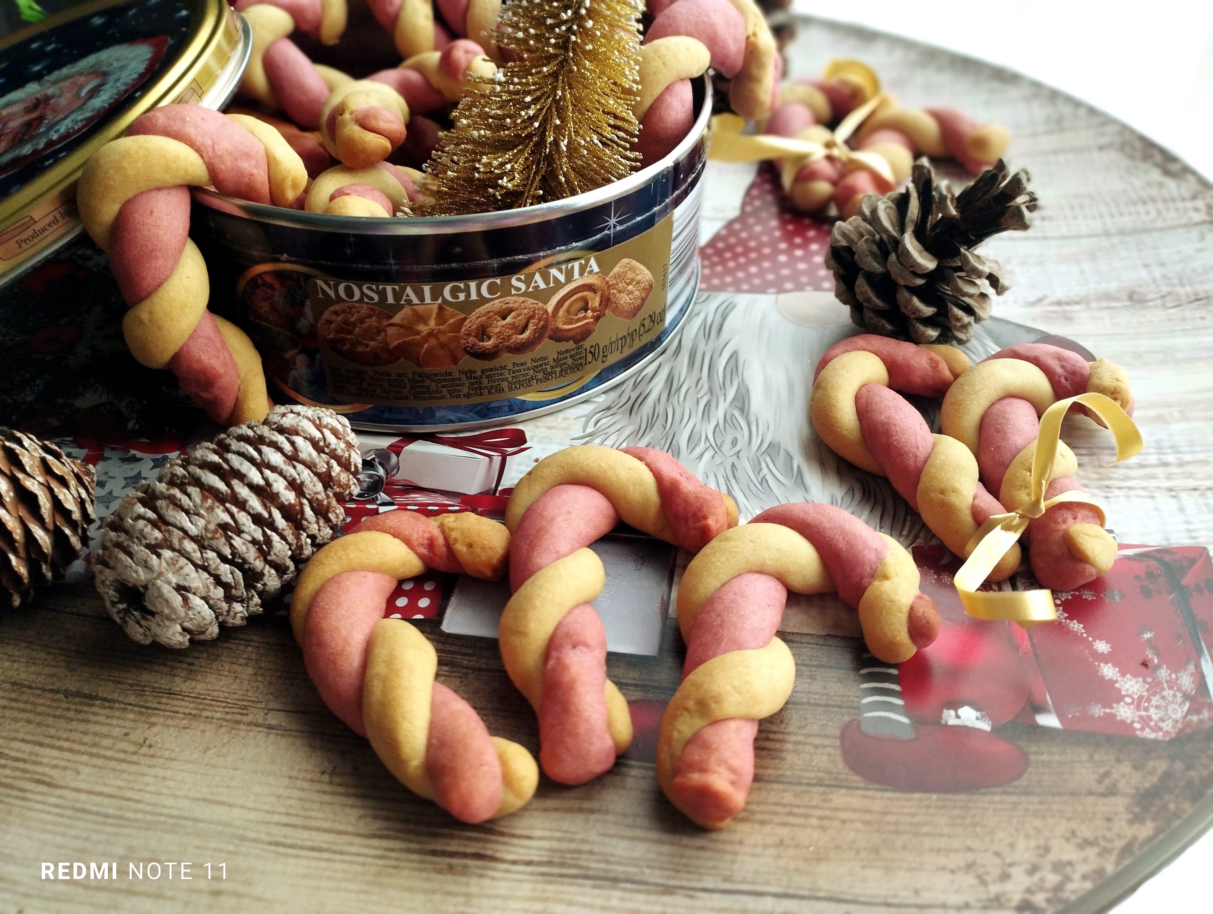 Candy cane cookies