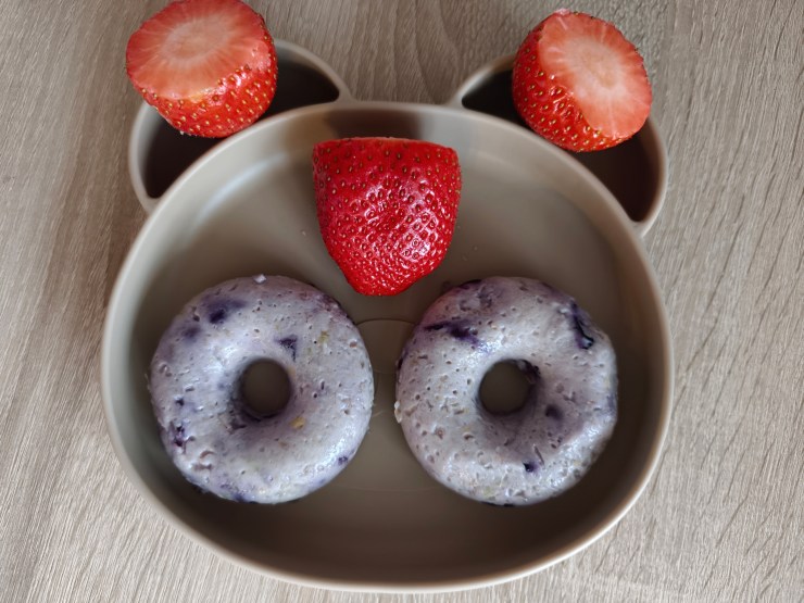 „Gogosi” de ovaz cu mar si afine – reteta simpla si sanatoasa 7 luni+